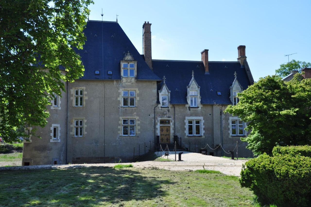 Bed and breakfast Chateau Origny - Moulins Neuvy (Allier)