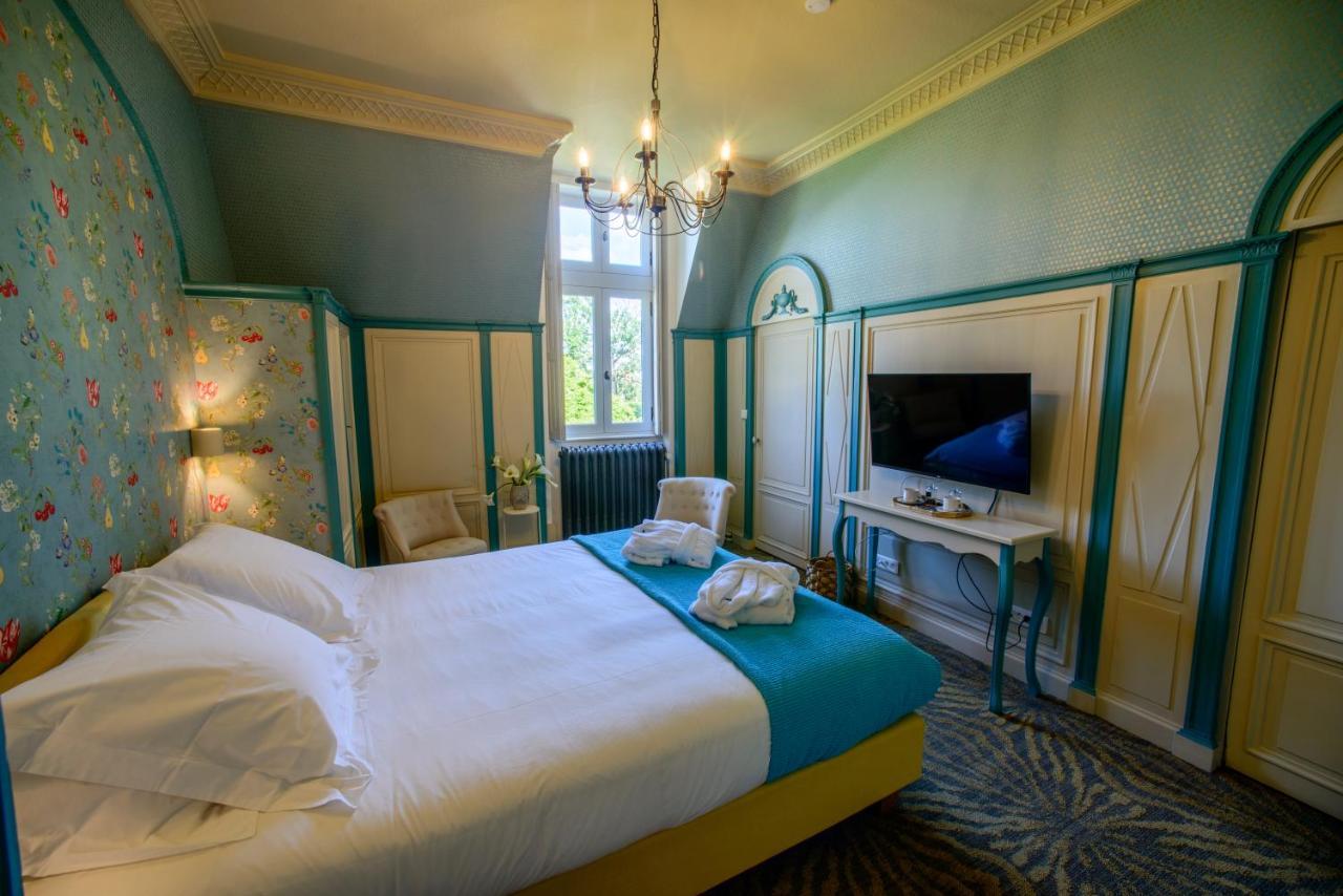 Chateau Origny - Moulins Bed and breakfast *